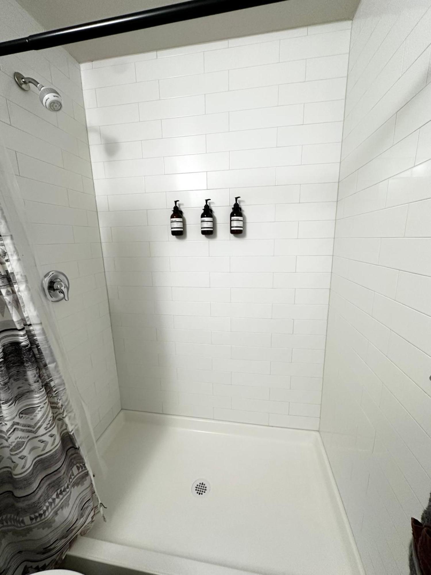 Central Tacoma Homestay With Breakfast Included -Private Room- Rom bilde