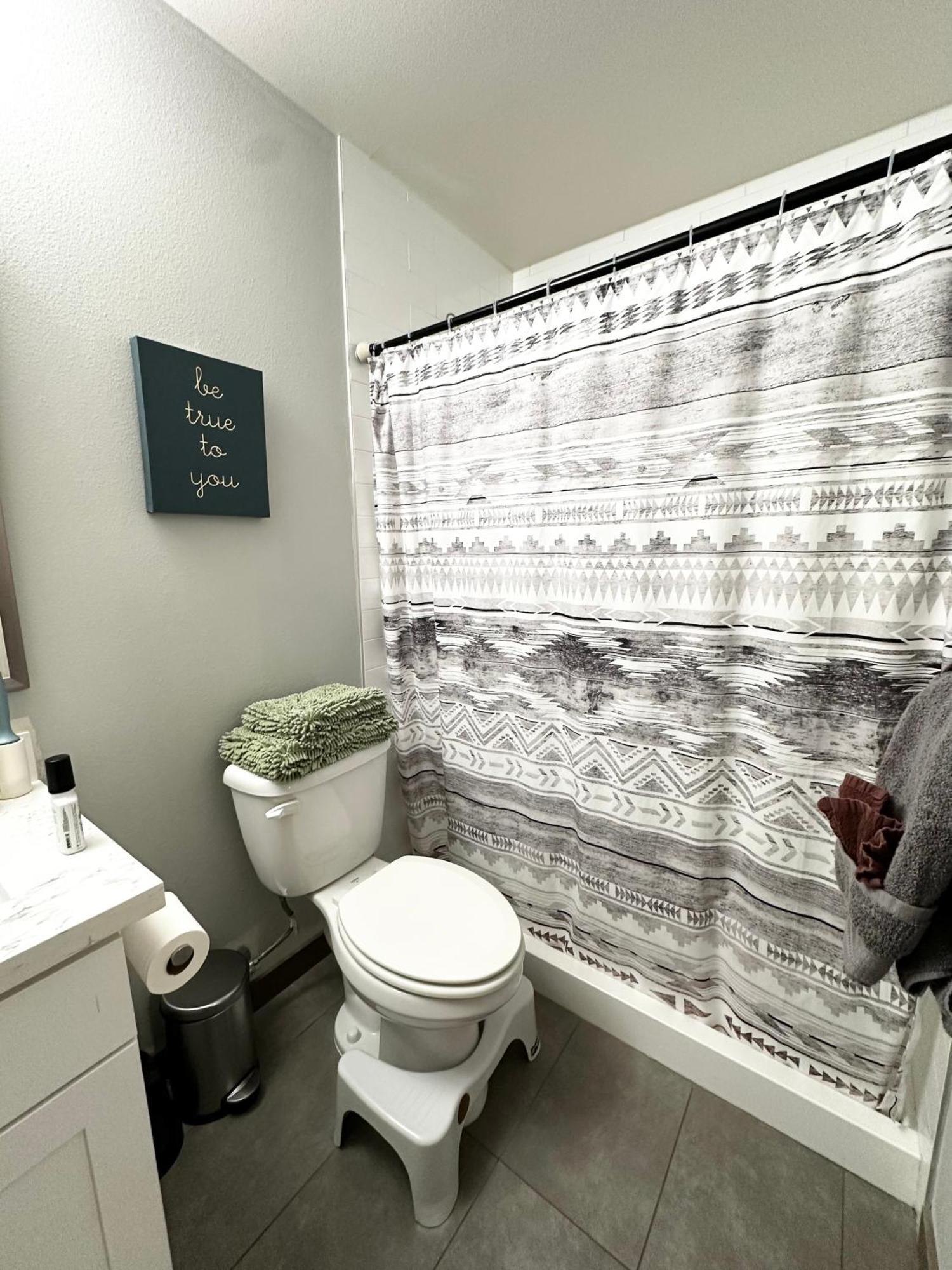 Central Tacoma Homestay With Breakfast Included -Private Room- Rom bilde