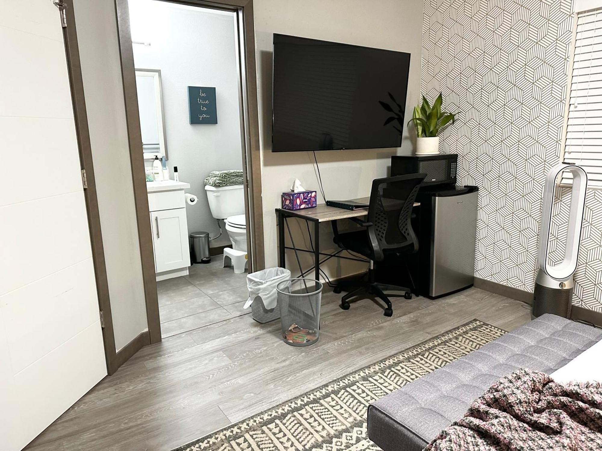 Central Tacoma Homestay With Breakfast Included -Private Room- Rom bilde